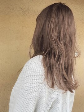 テトラ バイ ネオリーブ 横浜西口店(tetra by neolive) 可愛いベージュカラー♪