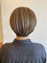 ヘアーウニール(Hair Unir) ハイトーングレイカラー