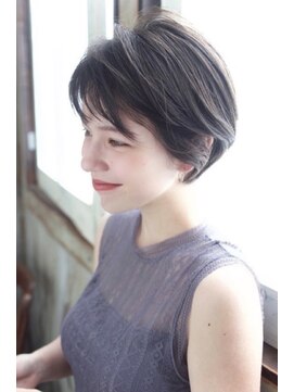 グランアージュ 池袋東口店(grandage) 大人可愛い20代30代40代黒髪前下がり小顔ボブ丸みショートb