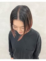 エンドリンク(endlink)&nbsp;バレイヤージュ×センターパートボブ