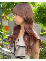 アルティナ(artina)&nbsp;韓国ヘアー_顔周りレイヤー_カッパーブラウン_横顔美人1