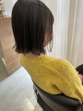 アイズ ヘアー メイク(I's hair make) ナチュラル外はね◎切りっぱなしボブ