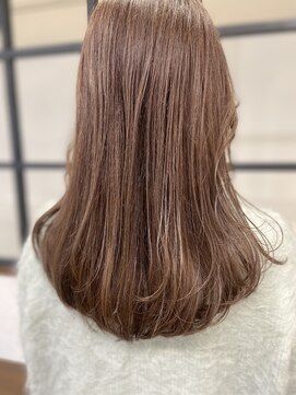 インビテーション(invitation) 艶カラー・ベージュ・スモーキーベージュ・イルミナカラー