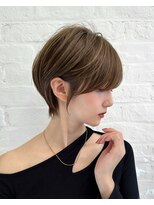 アマトウキョウ 表参道(AMA TOKYO)&nbsp;前髪カット　斜めバング　マッシュヘアー　おおばたける