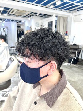 ステップバイステップ(STEP BY STEP) 《TOMIKURA リアルサロンワーク》メンズ波巻きパーマ