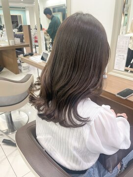 アッシュ 下北沢店(Ash) 透けるアッシュベージュカラー