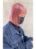ピンク