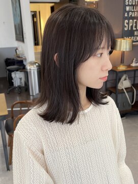 ブラウン(Brown) 外ハネミディアム / アディクシーカラー