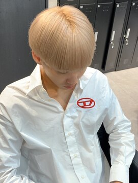 ハク 大阪心斎橋(HAK.) ホワイトベージュ/ブリーチカラー/マッシュショート/メンズ