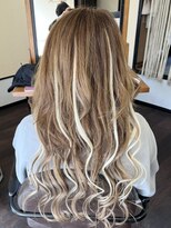 リピュア(Re:PURe)&nbsp;**ハイライト風ホワイトベージュチップエクステ**