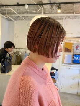 ルーム(Loom.) ブリーチなしダブルカラーボブミニボブ切りっぱなしボブ