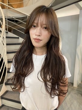 ロライマ 中目黒(roraima) ロングヘア/顔まわりレイヤー/パーマ風/mix巻/大人ヘア/ブラウン