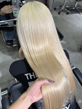 ゲームバイアランスミシー 心斎橋(GAME by Alan Smithee) 抜きっぱなしブロンドヘア