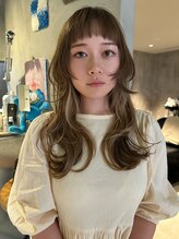 ハウ 心斎橋(how) ロングレイヤーカットインナーカラーミルクティーベージュ