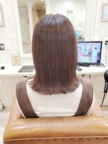 ティンク(Tink) 伸ばしかけボブ