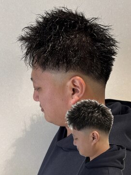 ウルマ(ULUMA) ツイストパーマ/短髪パーマ/波巻きツイストスパイラル/伊丹