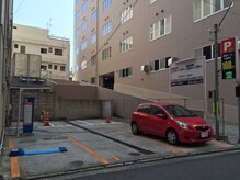 駐車場エリアマップで言う86番の、駐車場になります。