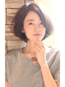 レウナ 外苑前(Reuna) 【３０代・４０代・５０代】大人女性のひし形ワンカール