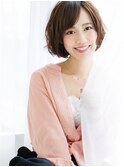 ゆるふわパーマ風ショートボブ
