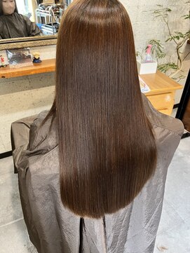 ポルコ(porco.) 梅雨対策髪質改善ココアブラウン艶髪[Porco.]