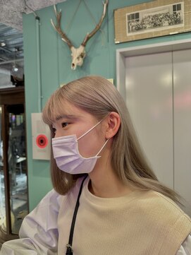 スリー(three) 黒染め剥がし