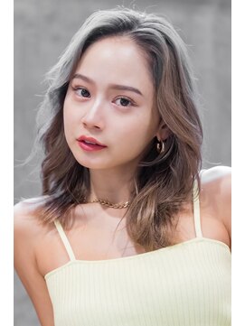 エイミー(Aimee) Aimee 町田 ミルクブラウン×ニュアンスミディ