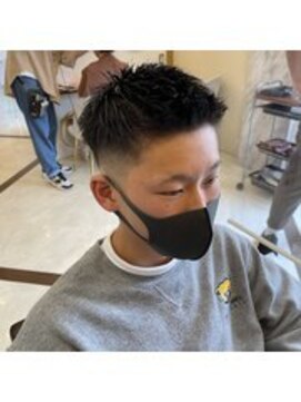 レム 長野青木島店(REM) スキンフェード／アップバングショート／ショートジェット