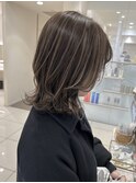 人気のグレーベージュハイライト/白髪ぼかしも可能