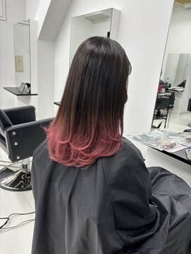 アライブ キチジョウジ(ALIVE Kichijoji) ALIVE kichijoji/　グラデーション×ピンク