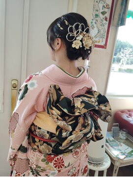 カリーノ(Carino) ヘアアレンジ