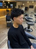 テーパーフェードでつくる海外マレットヘア×スパイキーショート