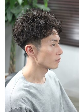 マーズ(MARS) ショートツイスト×ツーブロ/スペインカール/スパイキーショート