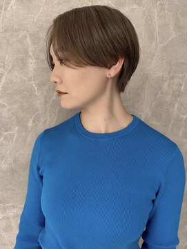 コモダ 神戸三宮(comoda) ハンサムショート / 前髪なし / 似合わせカット