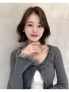 グロー オオミヤ アネックス 大宮(GLROW OMIYA ANNEX) ♪顔周り　レイヤー　韓国ボブ　縮毛矯正　髪質改善