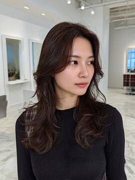 顔まわりカット/レイヤーカット/ダークブラウン/カール