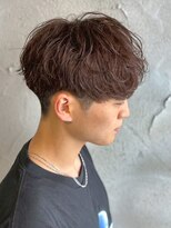ニアウ 新宿(Niau)&nbsp;MEN’S/リバースセンターパート/ニュアンスパーマ/新宿