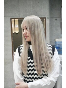 シィーム(cime) ホワイトカラー　ハイトーン