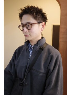 エディ(Edy) メンズスパイキーショート刈り上げブラウンカラー眉毛カット岡山