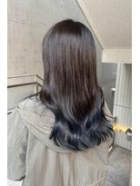 トエ(toe)&nbsp;ブルーのグラデーションカラー