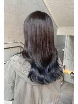 トエ(toe) ブルーのグラデーションカラー