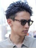 渋谷フェザーパーマセンターパートヘアルーズパーマメンズカット