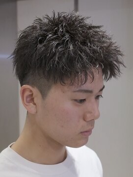 レイズ 名古屋駅(RAYS) 楽にカッコよく！アクティブショートパーマ