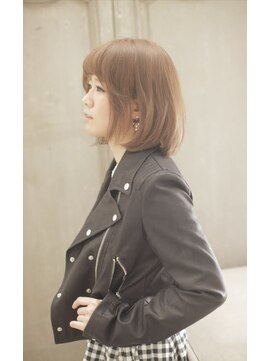 ソーラス (Solus) グレージュボブ２