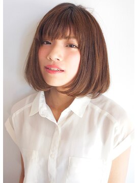 ロミー 本厚木(ROMMY.) ベージュカラーのナチュラルボブ /　ロミー本厚木