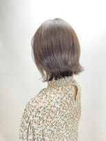 20代30代/大人可愛い/切りっぱなし外ハネ/くびれ/ボブ/ベージュ