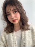 大人かわいいフェザーバンク[渋谷/渋谷駅]