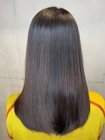 スタンス(stance)&nbsp;話題の髪質改善トリートメントで、広がる髪×⇒まとまる艶髪に♪