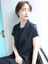 バース(BIRTH)&nbsp;天神【BIRTH】大人かわいいセンターパート×マッシュショート