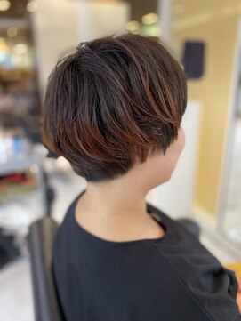 シャンプーボーイエイムス(SHAMPOO BOY aims) マッシュルームカット