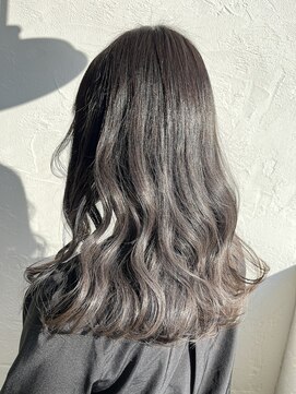 ヘアーアンドリラックス アミエ(hair&relax amie) グレージュ